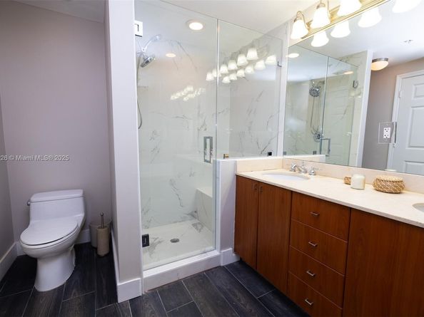 888 S Douglas Rd PH07, Coral Gables FL 33134