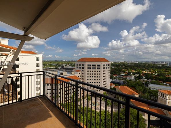 888 S Douglas Rd PH07, Coral Gables FL 33134