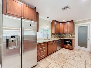 5511 NE 18th Ter, Fort Lauderdale FL 33308