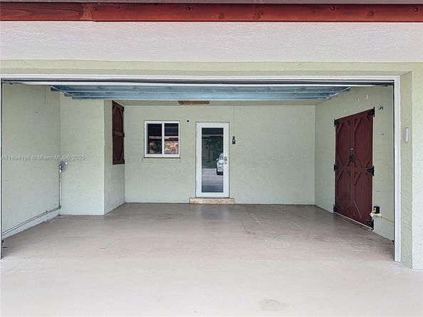 5511 NE 18th Ter, Fort Lauderdale FL 33308