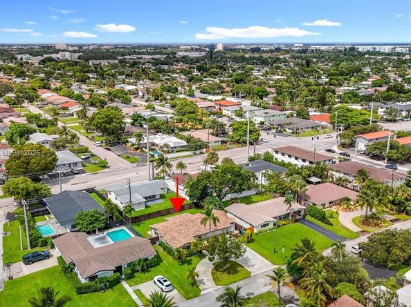 5511 NE 18th Ter, Fort Lauderdale FL 33308