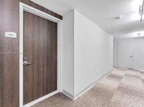 92 SW 3rd St 3611, Miami FL 33130