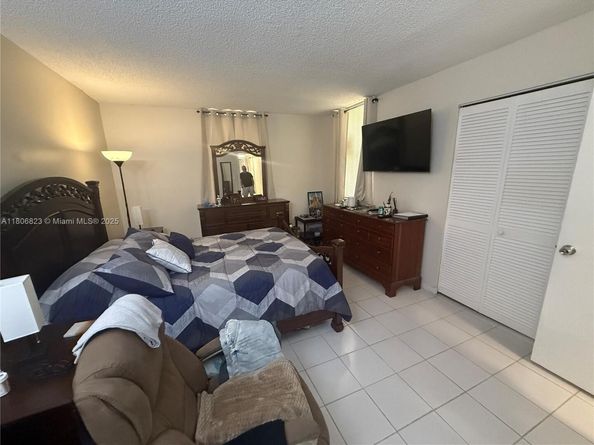 12209 SW 14th Ln 1101, Miami FL 33184