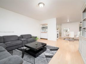 1720 Hammock Blvd 209, Coconut Creek FL 33063