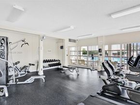 1849 S Ocean Dr 905, Hallandale Beach FL 33009