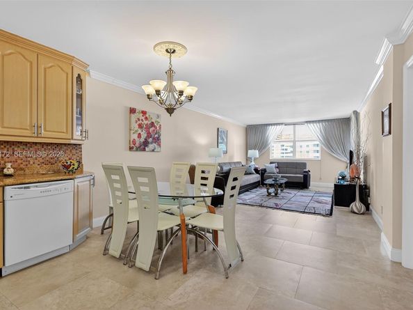 1849 S Ocean Dr 905, Hallandale Beach FL 33009