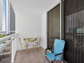 1849 S Ocean Dr 905, Hallandale Beach FL 33009