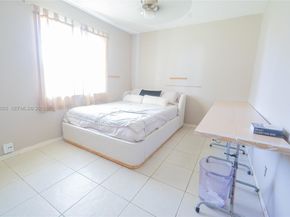 7674 NW 88th Ln, Tamarac FL 33321