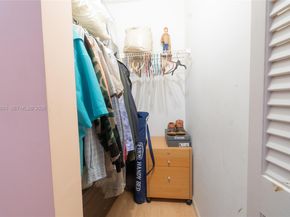 7674 NW 88th Ln, Tamarac FL 33321