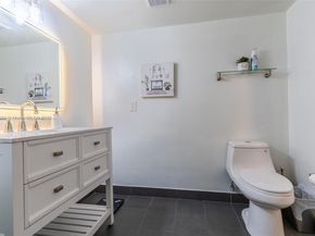 7625 NW 79th Ave 101, Tamarac FL 33321