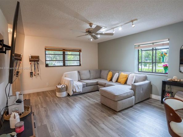 7625 NW 79th Ave 101, Tamarac FL 33321