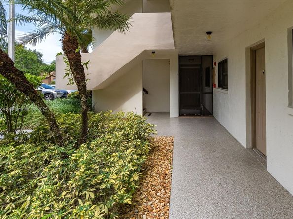 7625 NW 79th Ave 101, Tamarac FL 33321