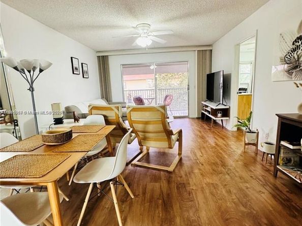 1400 SW 124th Ter 402Q, Pembroke Pines FL 33027