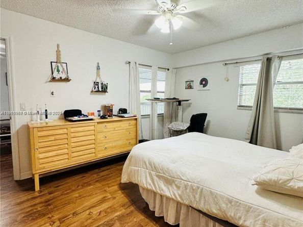 1400 SW 124th Ter 402Q, Pembroke Pines FL 33027