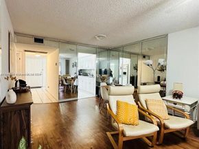 1400 SW 124th Ter 402Q, Pembroke Pines FL 33027