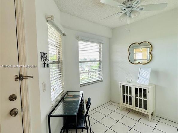 1400 SW 124th Ter 402Q, Pembroke Pines FL 33027