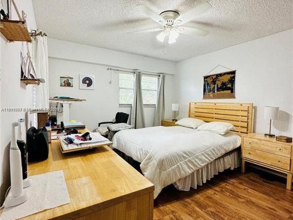 1400 SW 124th Ter 402Q, Pembroke Pines FL 33027