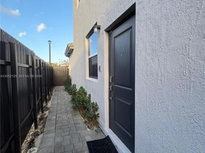 16144 SW 148th Pl, Miami FL 33187