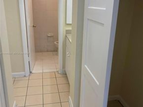 1325 W 68th St 221, Hialeah FL 33014