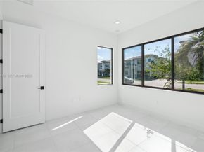 13083 Feathering Way, Palm Beach Gardens FL 33412