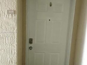 2711 Ocean Club Blvd 207, Hollywood FL 33019