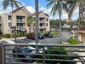 2711 Ocean Club Blvd 207, Hollywood FL 33019