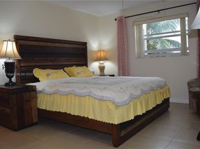 3940 NW 42nd Ave 316, Lauderdale Lakes FL 33319