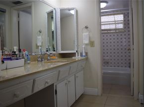 3940 NW 42nd Ave 316, Lauderdale Lakes FL 33319