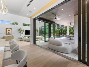 260 NW 49th St, Miami FL 33127