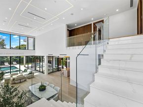 260 NW 49th St, Miami FL 33127