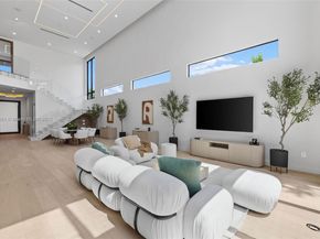 260 NW 49th St, Miami FL 33127
