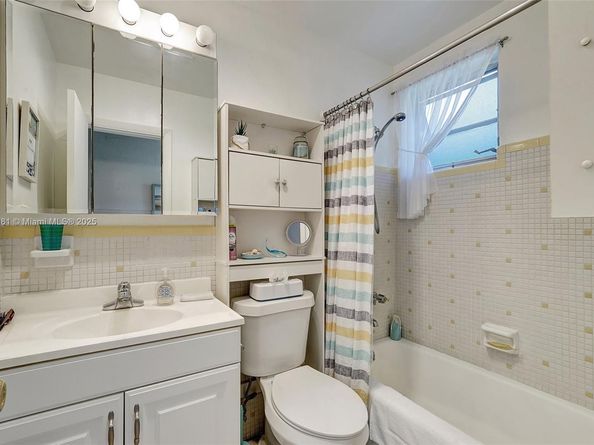 16801 NE 13th Ave 206, Miami FL 33162
