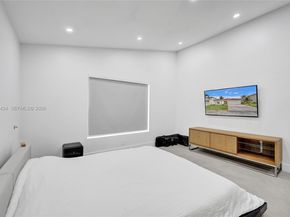 3371 SW 51st St, Hollywood FL 33312