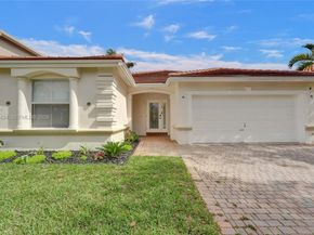 3371 SW 51st St, Hollywood FL 33312