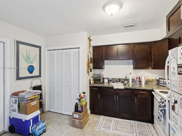3300 SW 9th Ter, Miami FL 33135