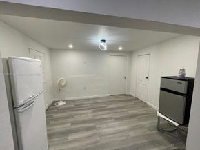 10415 NW 35th Ave, Miami FL 33147