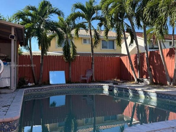 8981 SW 5th Ln, Miami FL 33174