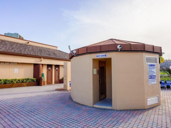 9601 Sunrise Lakes Blvd 311, Sunrise FL 33322