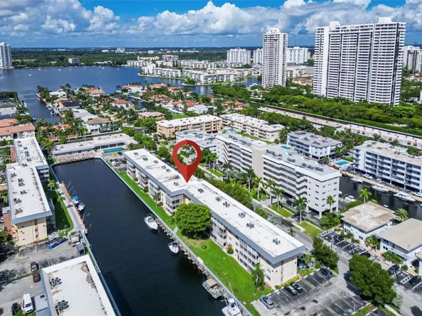 3600 NE 170 St. Apt.D.303, North Miami Beach FL 33160
