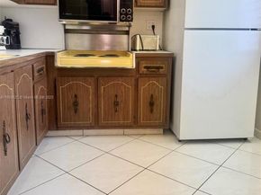 3600 NE 170 St. Apt.D.303, North Miami Beach FL 33160