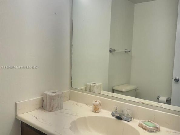3600 NE 170 St. Apt.D.303, North Miami Beach FL 33160