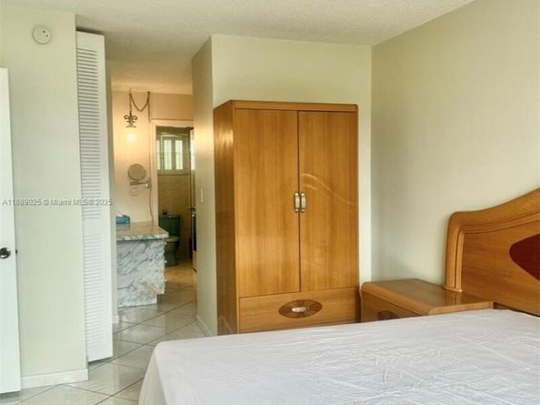 3600 NE 170 St. Apt.D.303, North Miami Beach FL 33160