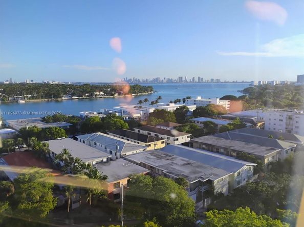 6900 Bay Dr 11K, Miami Beach FL 33141