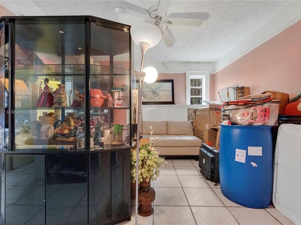 1428 NW 31 St, Miami FL 33142