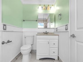 19249 NW 13th St, Pembroke Pines FL 33029