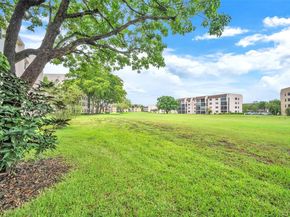 10400 NW 30th Ct 305, Sunrise FL 33322