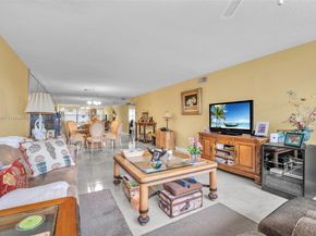 10400 NW 30th Ct 305, Sunrise FL 33322