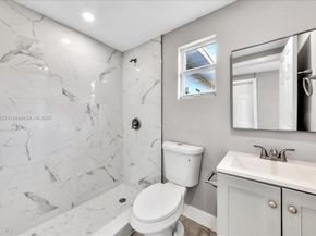 108 SE 23rd St, Fort Lauderdale FL 33316