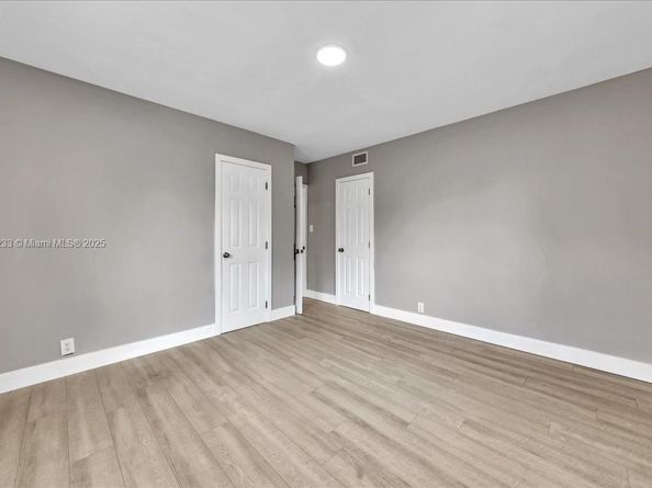 108 SE 23rd St, Fort Lauderdale FL 33316