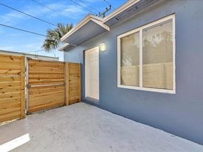 108 SE 23rd St, Fort Lauderdale FL 33316